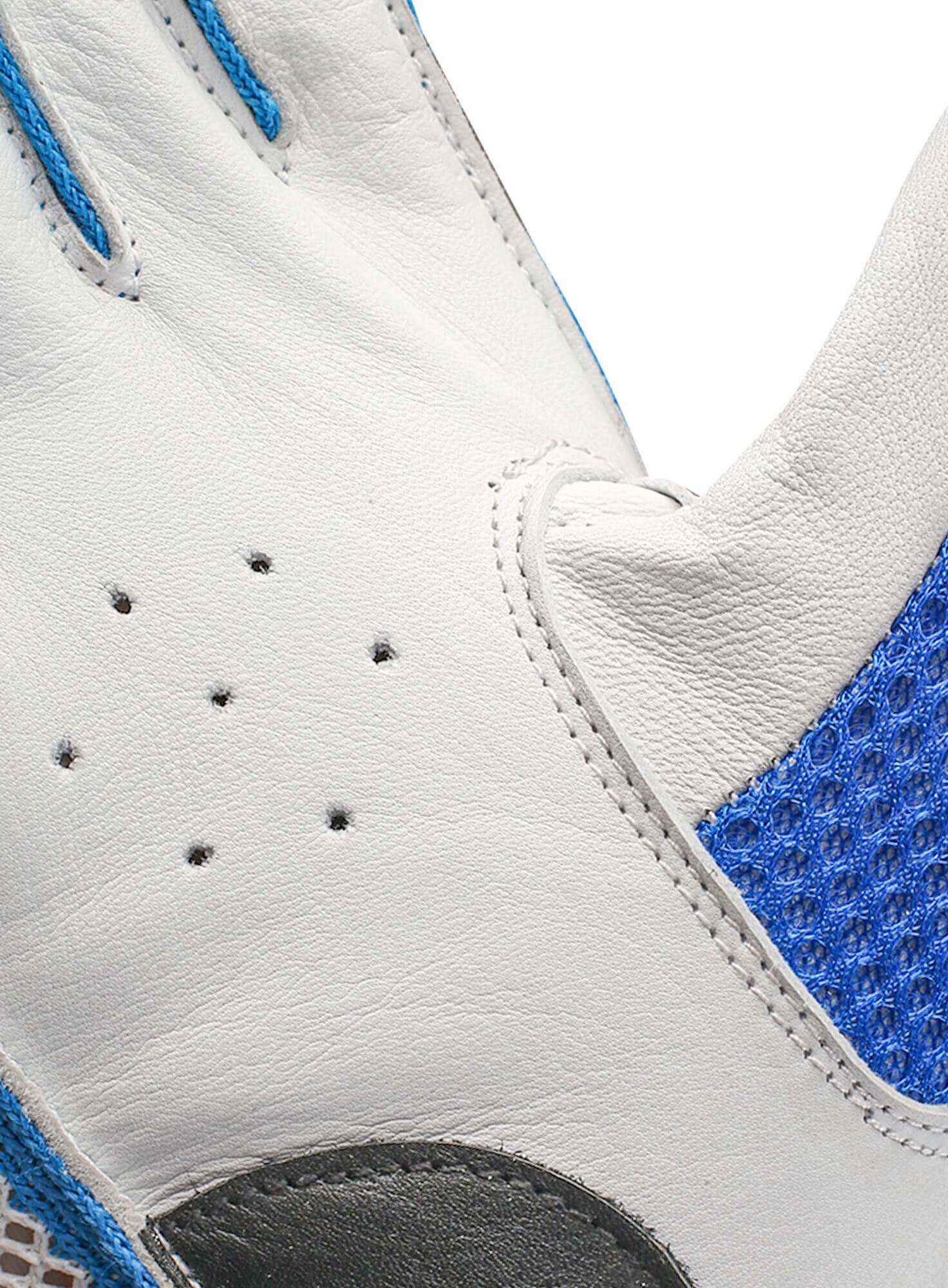 CA Plus 8000 Batting Gloves