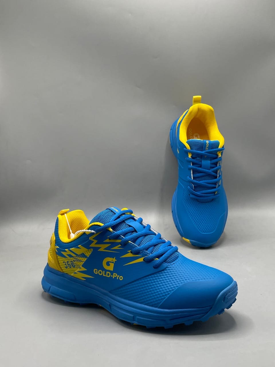 Gold Pro 360 Cricket Shoes Goldstar