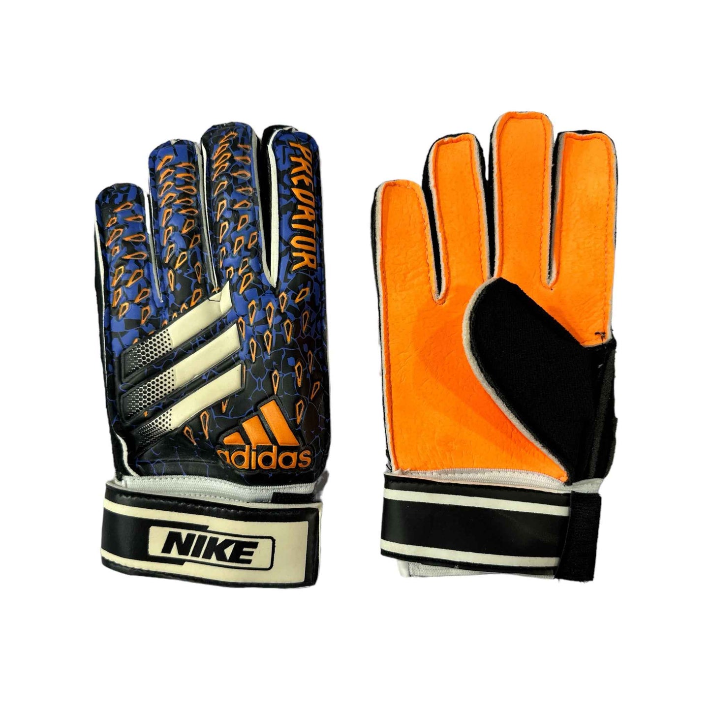 Nike Junior Football Goal Keeper Gloves
