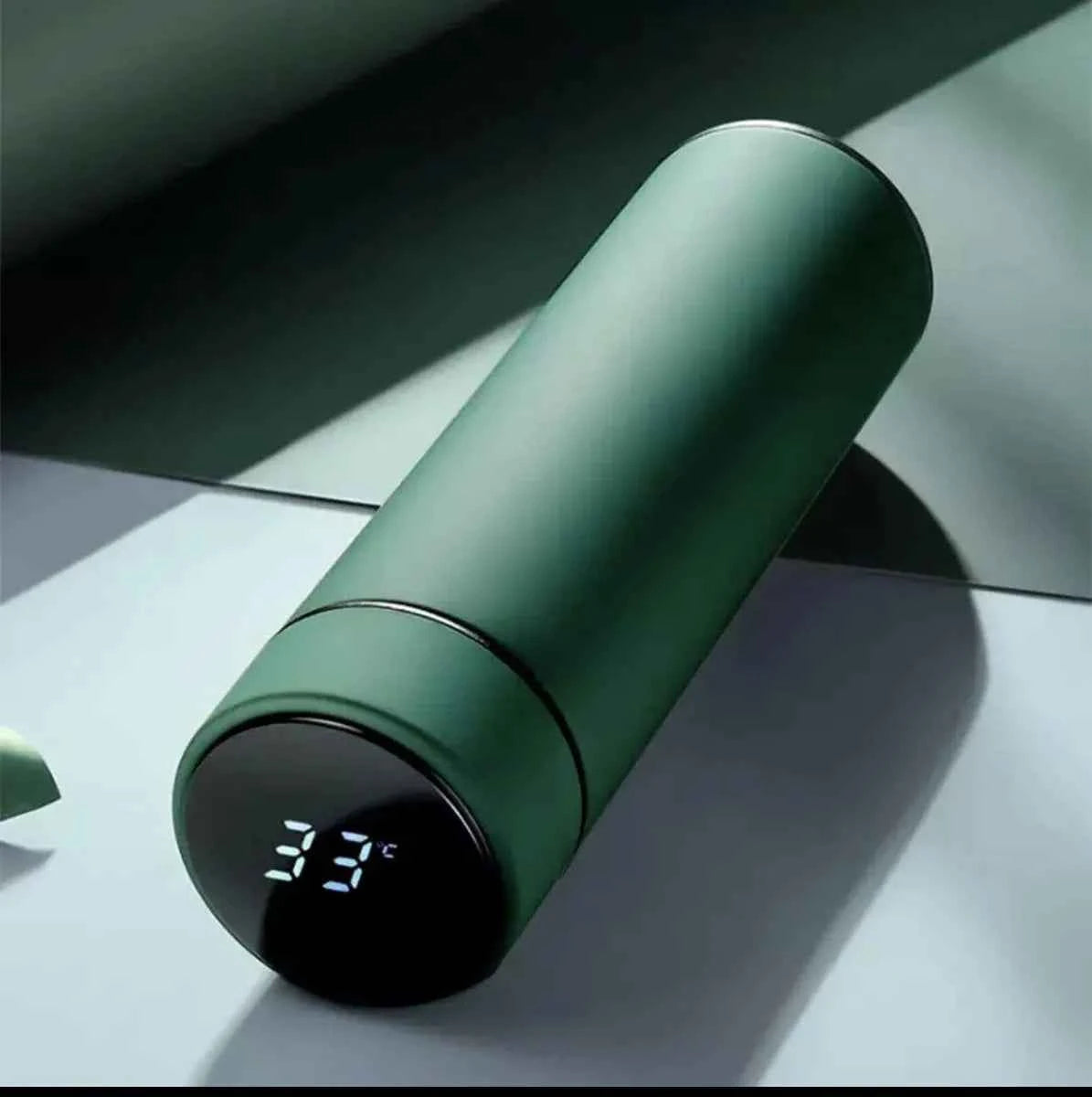 Water Bottle with Temperature Sensor